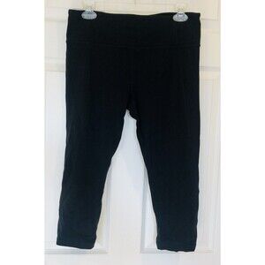 Athleta Black Goth Dark Academia Crop Leggings Size L